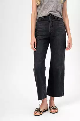 Bobbi High Rise Jean in Black On The Road