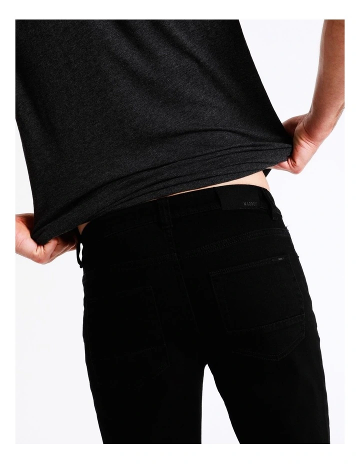 Kristian Slim Tapered Jean Solid Black