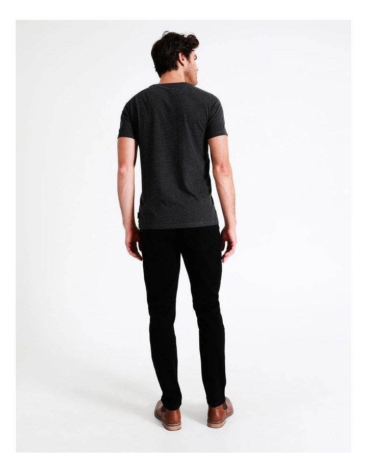 Kristian Slim Tapered Jean Solid Black